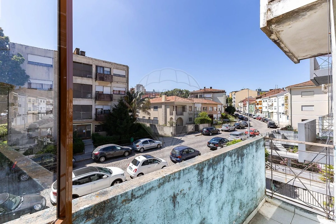 Apartamento T2 para Venda em Paranhos Foto 18