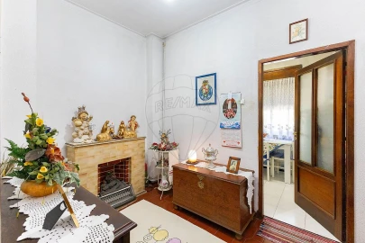 Apartamento T2 para Venda em Paranhos