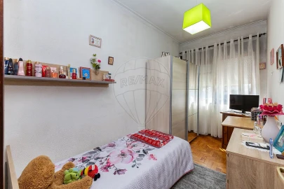 Apartamento T2 para Venda em Paranhos