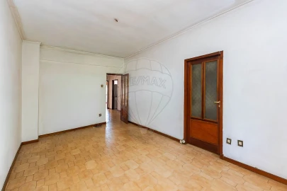 Apartamento T2 para Venda em Paranhos