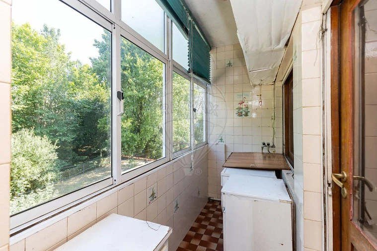 Apartamento T2 para Venda em Paranhos Foto 9