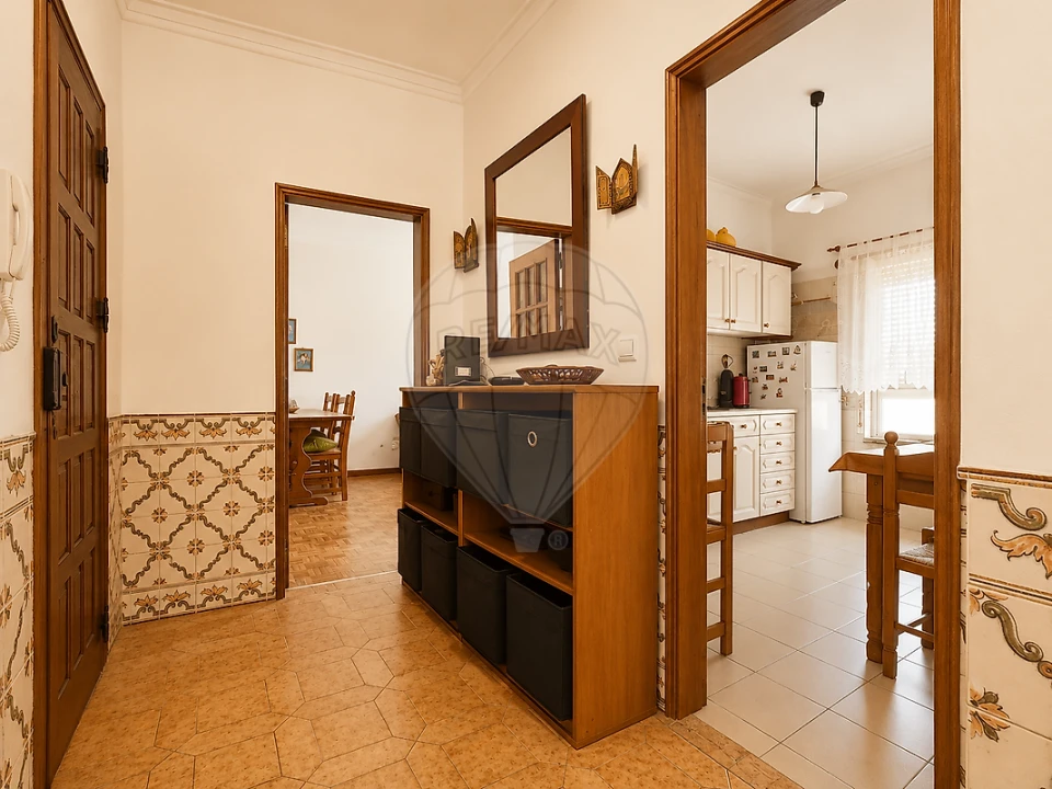 Apartamento T2 para Venda em Póvoa de Santa Iria e Forte da Casa Foto 8