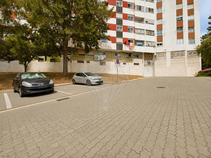 Apartamento T2 para Venda em Póvoa de Santa Iria e Forte da Casa Foto 37