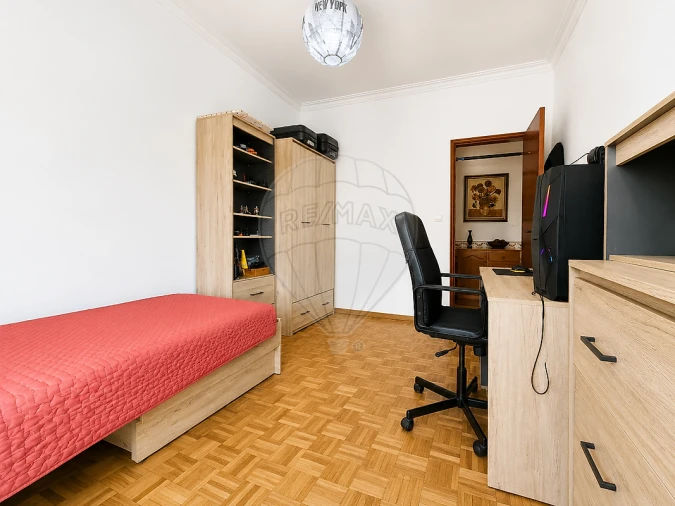 Apartamento T2 para Venda em Póvoa de Santa Iria e Forte da Casa Foto 13