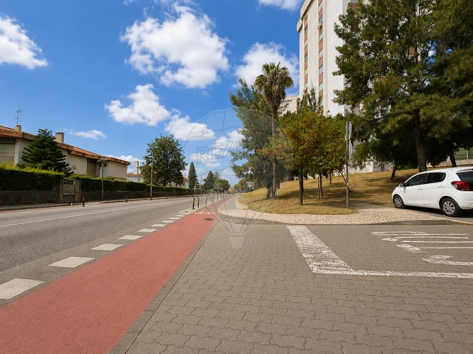Apartamento T2 para Venda em Póvoa de Santa Iria e Forte da Casa Foto 38