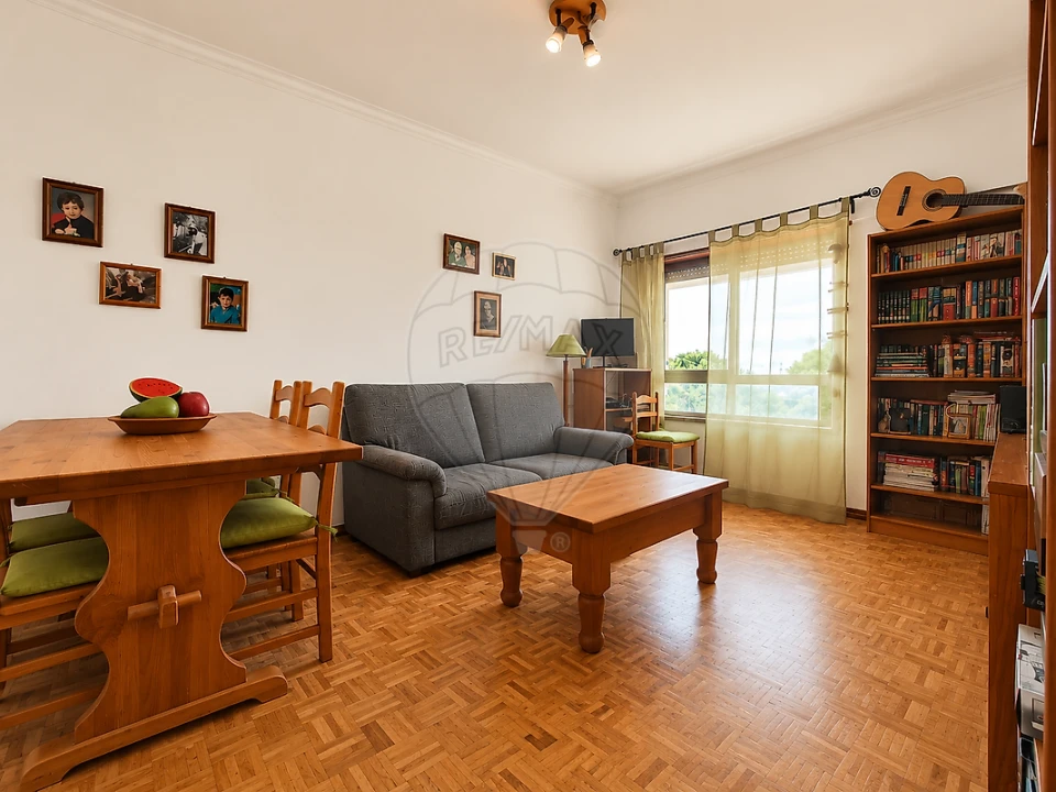 Apartamento T2 para Venda em Póvoa de Santa Iria e Forte da Casa Foto 24