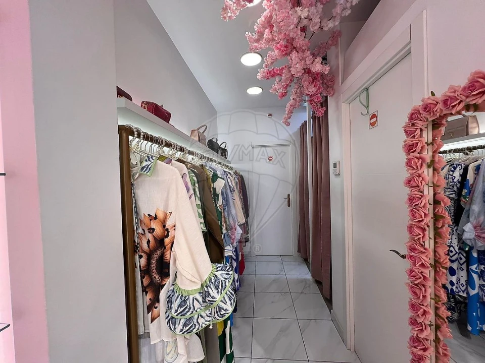 Negócio para Venda em Santa Maria Maior Foto 12