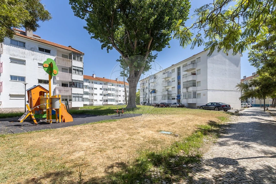 Apartamento T4 para Venda em Montijo e Afonsoeiro Foto 5