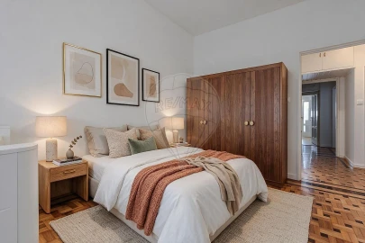 Apartamento T3 para Venda em Lordelo do Ouro e Massarelos