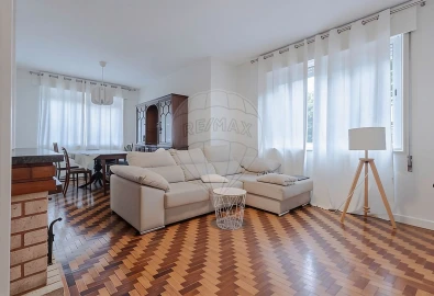 Apartamento T3 para Venda em Lordelo do Ouro e Massarelos