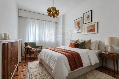 Apartamento T3 para Venda em Lordelo do Ouro e Massarelos