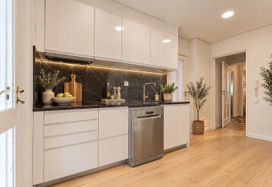Apartamento T3 para Venda em Lordelo do Ouro e Massarelos