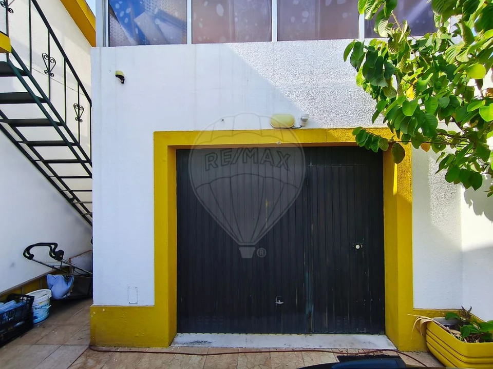 Moradia T3 para Venda em Azeitão (São Lourenço e São Simão) Foto 13