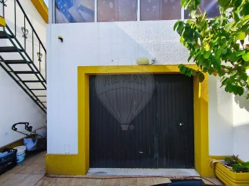 Moradia T3 para Venda em Azeitão (São Lourenço e São Simão)