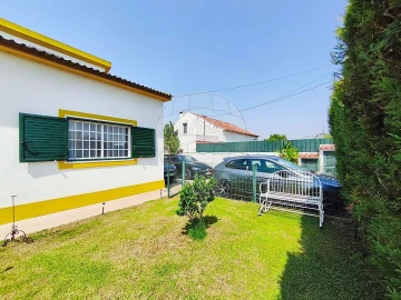Moradia T3 para Venda em Azeitão (São Lourenço e São Simão)