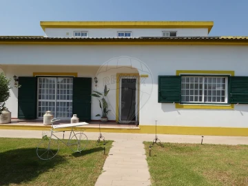 Moradia T3 para Venda em Azeitão (São Lourenço e São Simão)