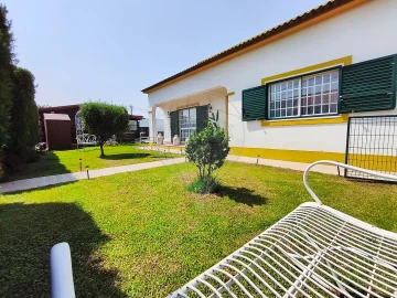 Moradia T3 para Venda em Azeitão (São Lourenço e São Simão)