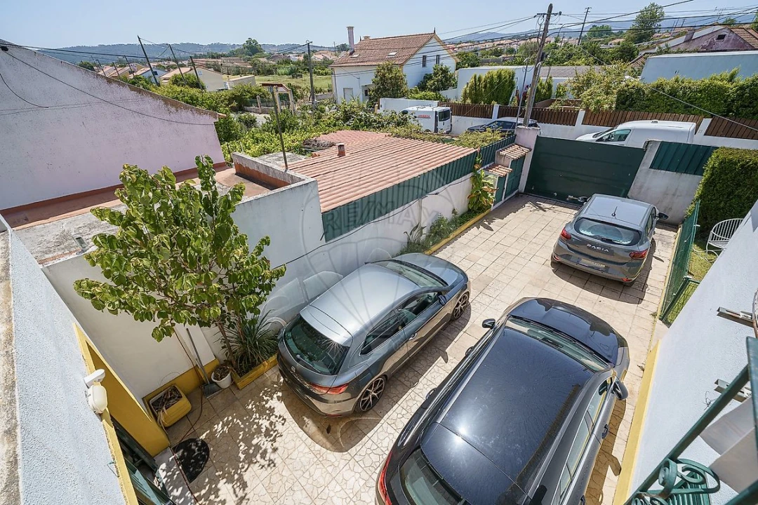 Moradia T3 para Venda em Azeitão (São Lourenço e São Simão) Foto 24