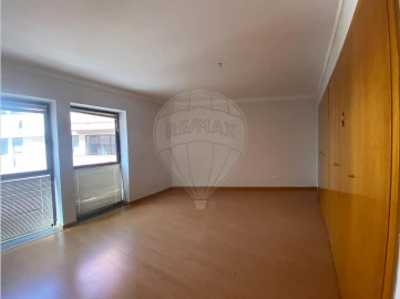 Apartamento T3 para Venda em Setubal (São Sebastião)