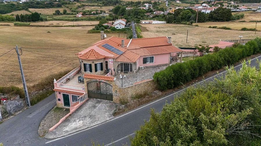 Moradia T4 para Venda em Sobral de Monte Agraço Foto 48