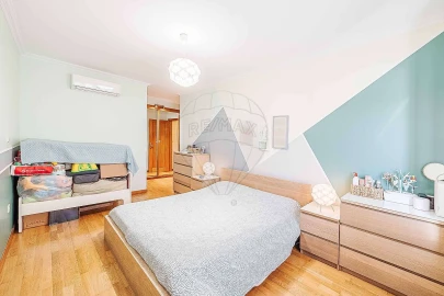 Apartamento T2 para Arrendamento em Vialonga