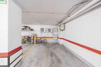 Apartamento T2 para Arrendamento em Vialonga