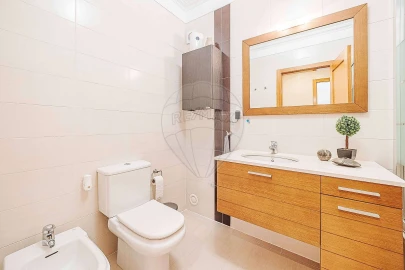 Apartamento T2 para Arrendamento em Vialonga