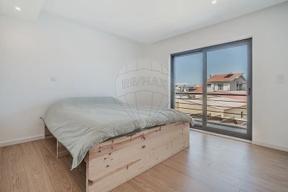 Moradia T3 para Venda em Madalena