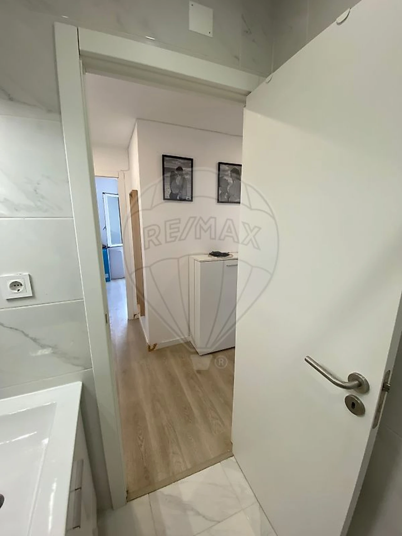 Apartamento T3 para Venda em Vialonga Foto 1