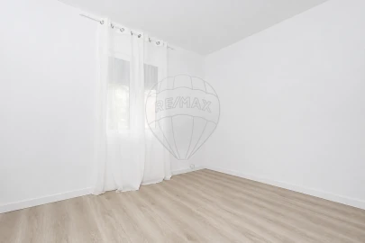 Apartamento T3 para Venda em Vialonga