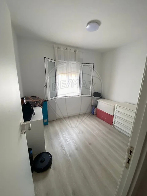 Apartamento T3 para Venda em Vialonga