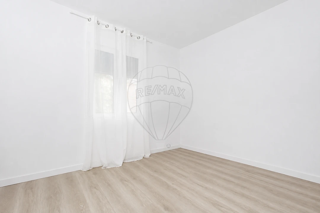 Apartamento T3 para Venda em Vialonga Foto 17