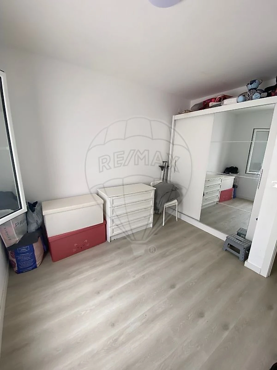 Apartamento T3 para Venda em Vialonga Foto 8