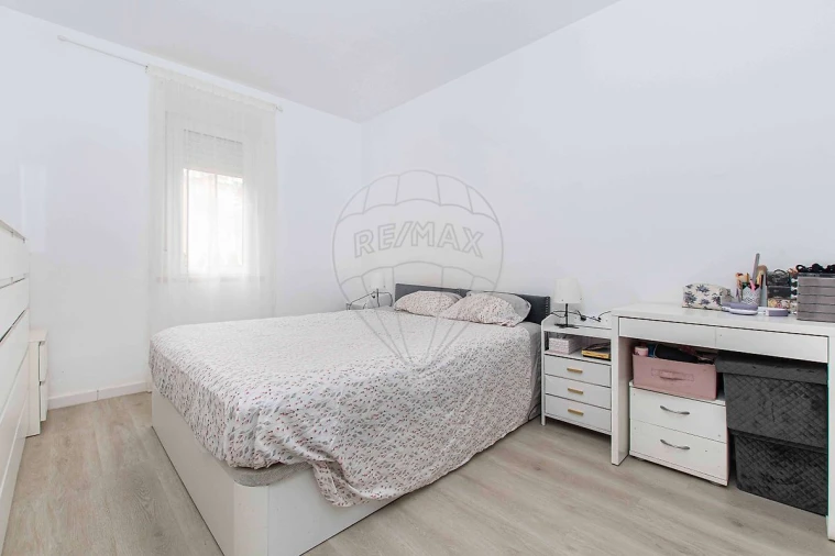 Apartamento T3 para Venda em Vialonga Foto 7