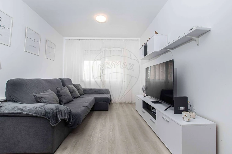 Apartamento T3 para Venda em Vialonga Foto 10