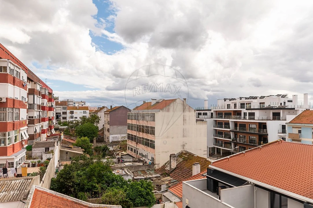 Apartamento T3 para Venda em Barreiro e Lavradio Foto 43