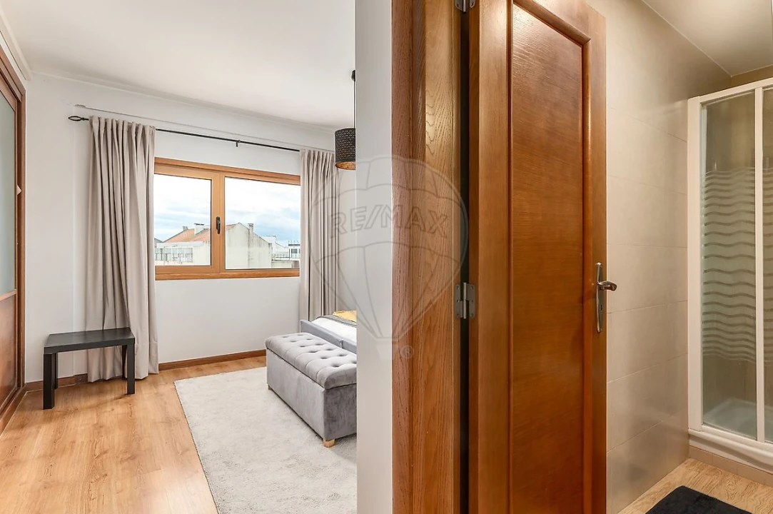 Apartamento T3 para Venda em Barreiro e Lavradio Foto 8