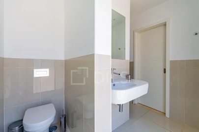 Apartamento T2 para Venda em Quarteira
