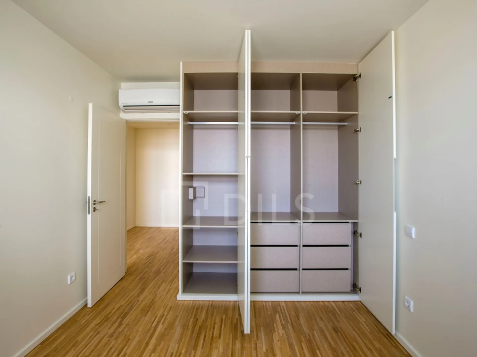 Apartamento T2 para Arrendamento em Paranhos Foto 22
