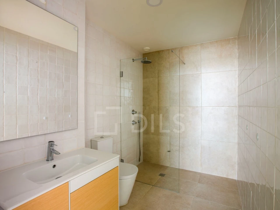 Apartamento T2 para Arrendamento em Paranhos Foto 23