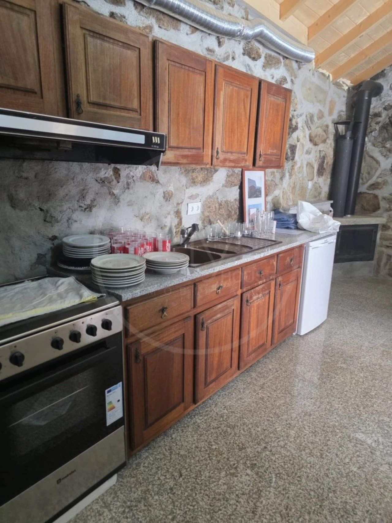 Moradia T1 para Venda em Pensalvos e Parada de Monteiros Foto 6