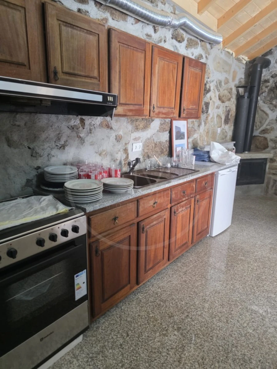 Moradia T1 para Venda em Pensalvos e Parada de Monteiros Foto 6