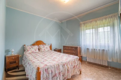 Quinta T5 para Venda em Capeludos