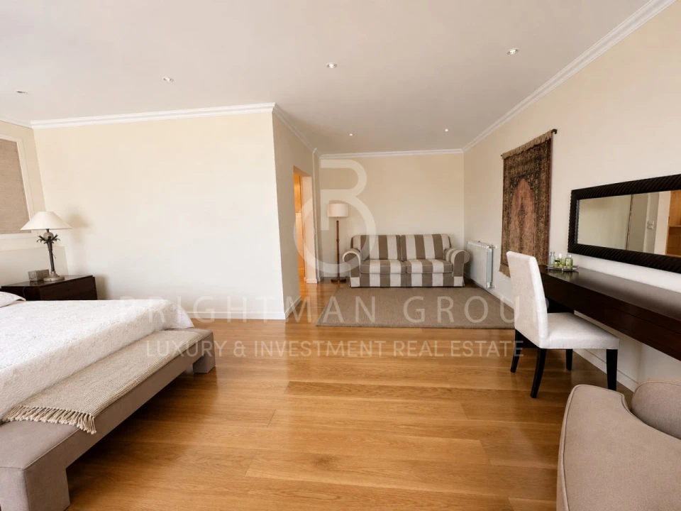 Apartamento T3 para Venda em Carcavelos e Parede Foto 14