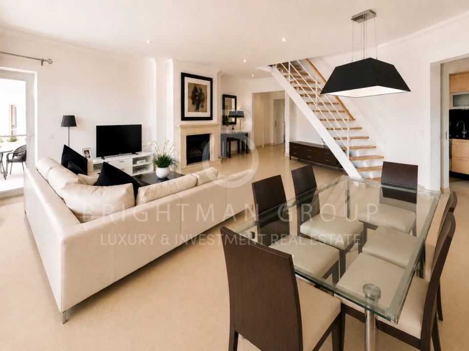 Apartamento T3 para Venda em Carcavelos e Parede Foto 7