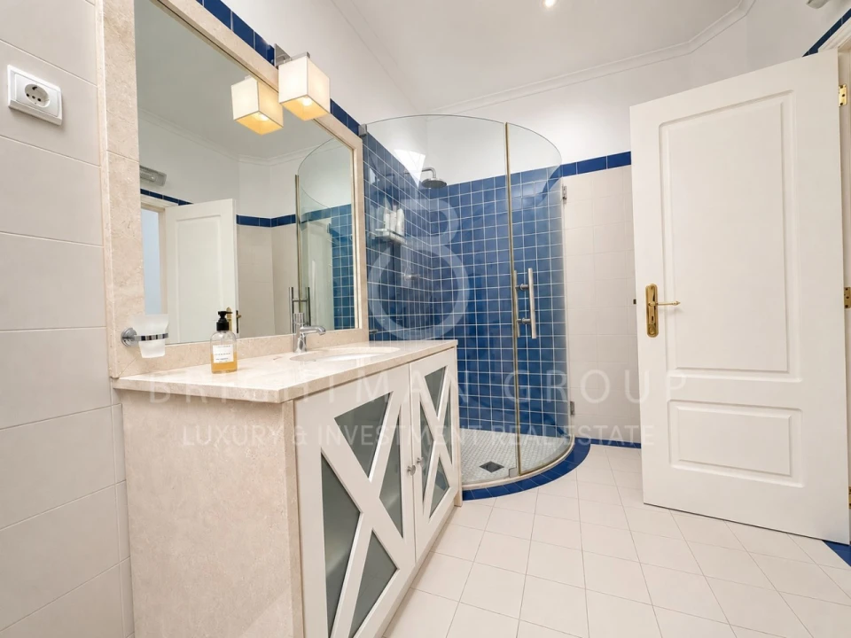 Apartamento T3 para Venda em Carcavelos e Parede Foto 37