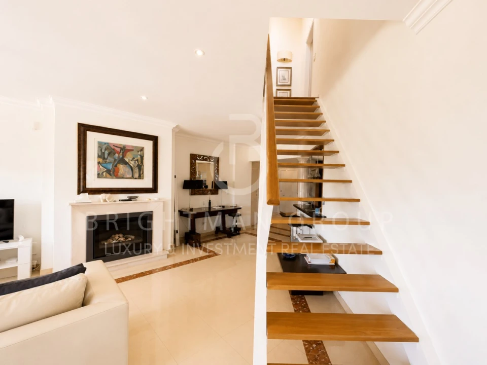 Apartamento T3 para Venda em Carcavelos e Parede Foto 25