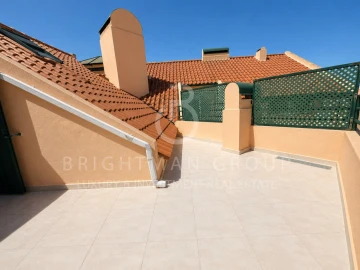 Apartamento T3 para Venda em Carcavelos e Parede