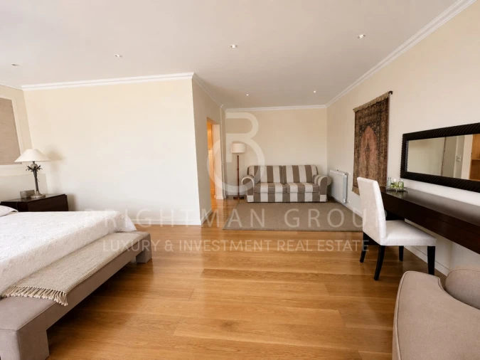 Apartamento T3 para Venda em Carcavelos e Parede Foto 14