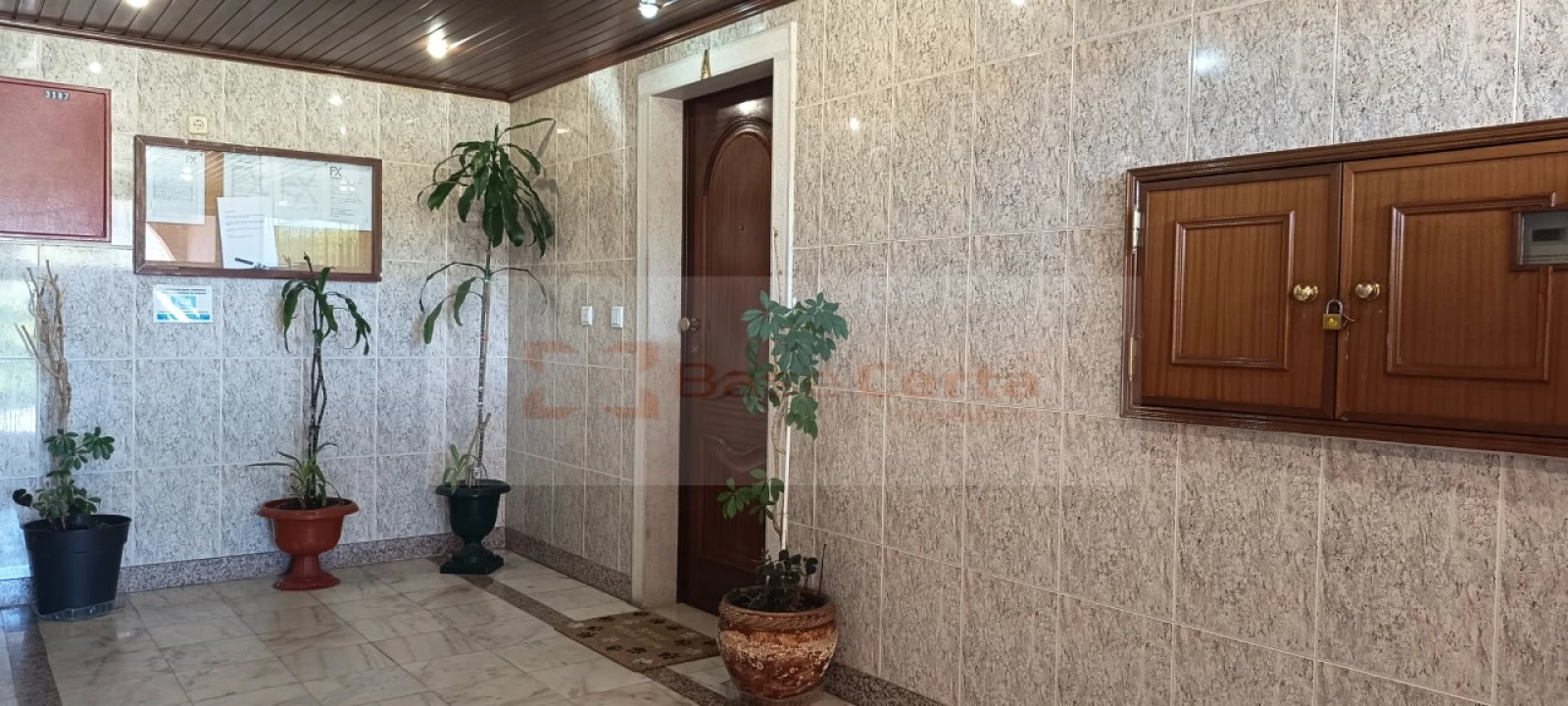 Apartamento T2 para Venda em Algueirão-Mem Martins Foto 13
